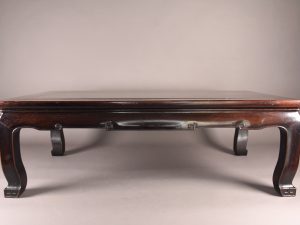 61661 MESA DE EXPOSICIÓN RECTANGULAR MARRÓN